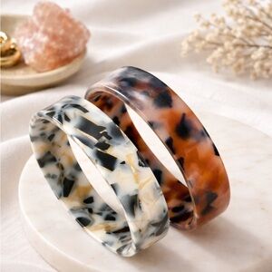 Abby  Tortoiseshell Resin Cuff Bracelet Set (999/10)